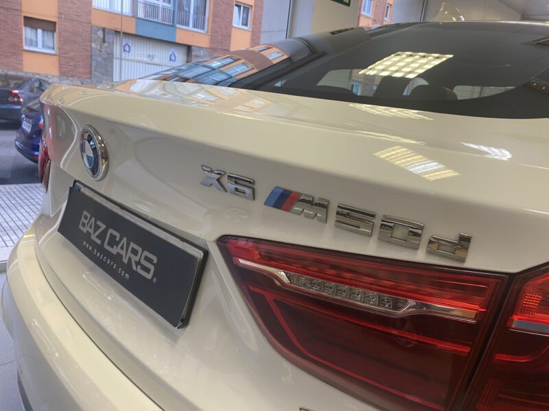 BMW X6 M50D