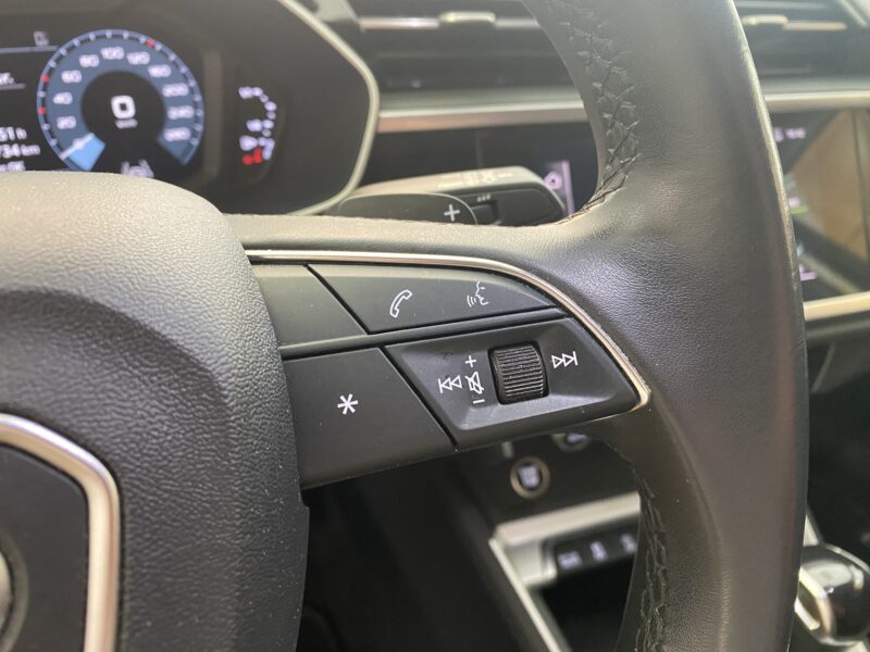 AUDI Q3 SPORBACK 35 TDI ADVANCE STRONIC