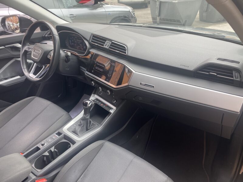 AUDI Q3 SPORBACK 35 TDI ADVANCE STRONIC