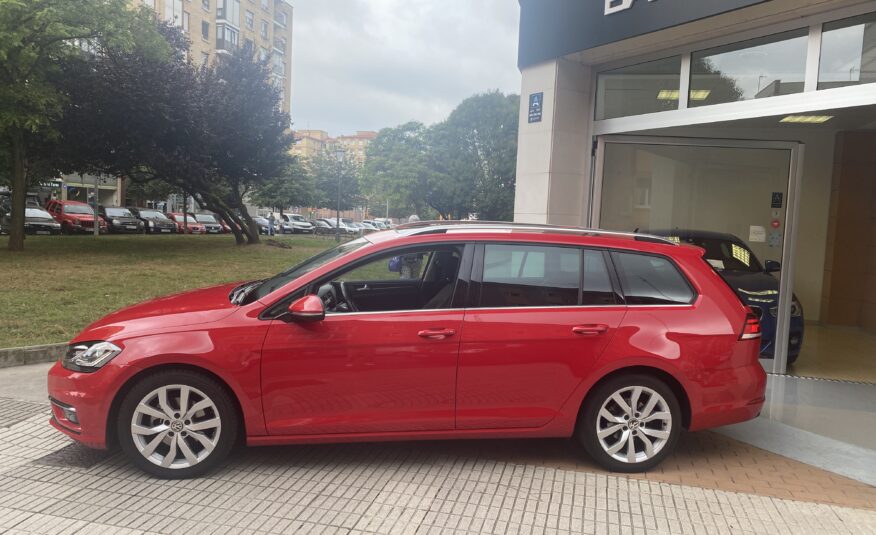 VOLKSWAGEN GOLF VARIANT SPORT