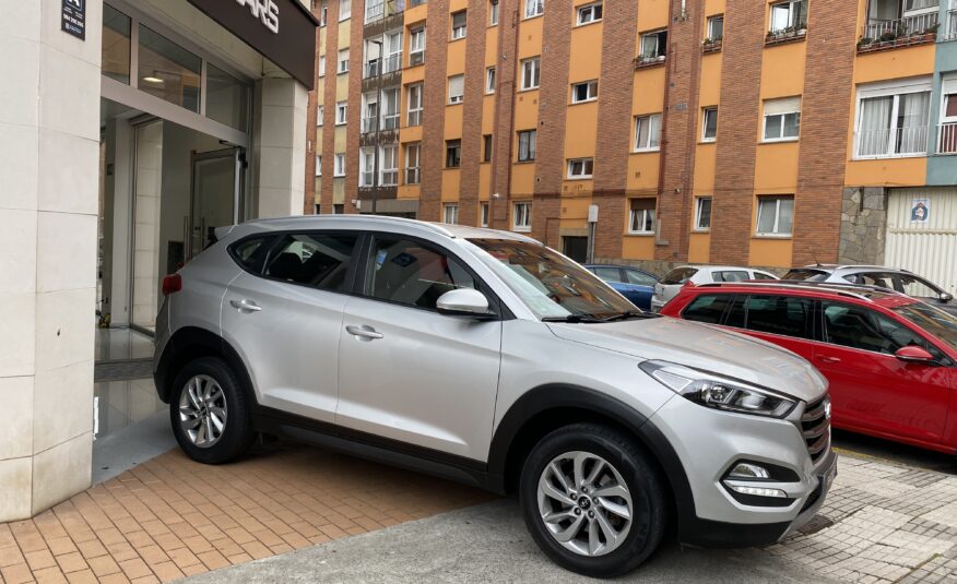 HYUNDAI TUCSON BLUE DRIVE 25 ANIVERSARIO 4X2