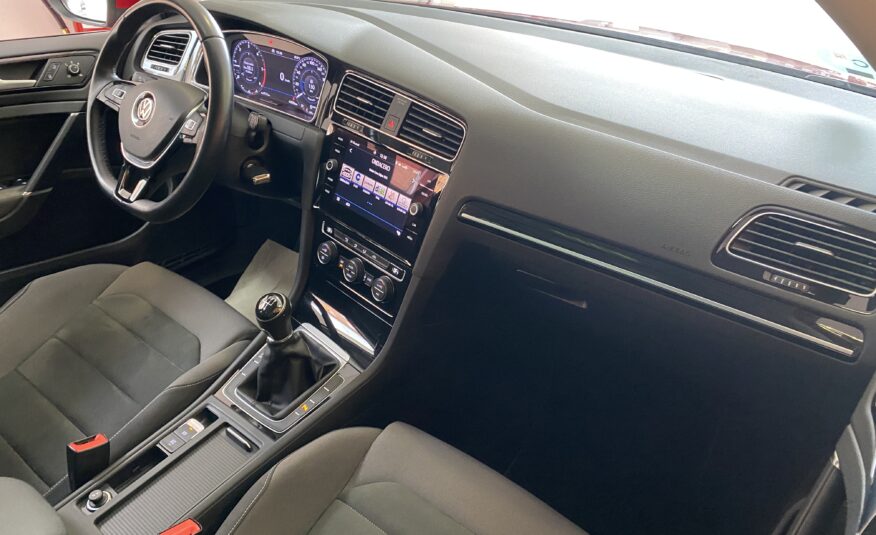 VOLKSWAGEN GOLF VARIANT SPORT