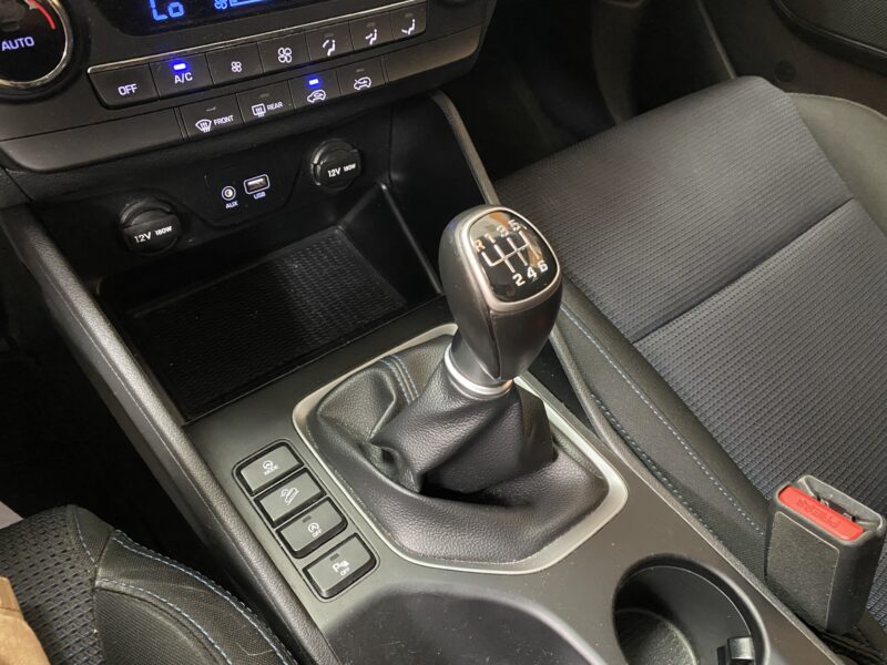 HYUNDAI TUCSON BLUE DRIVE 25 ANIVERSARIO 4X2