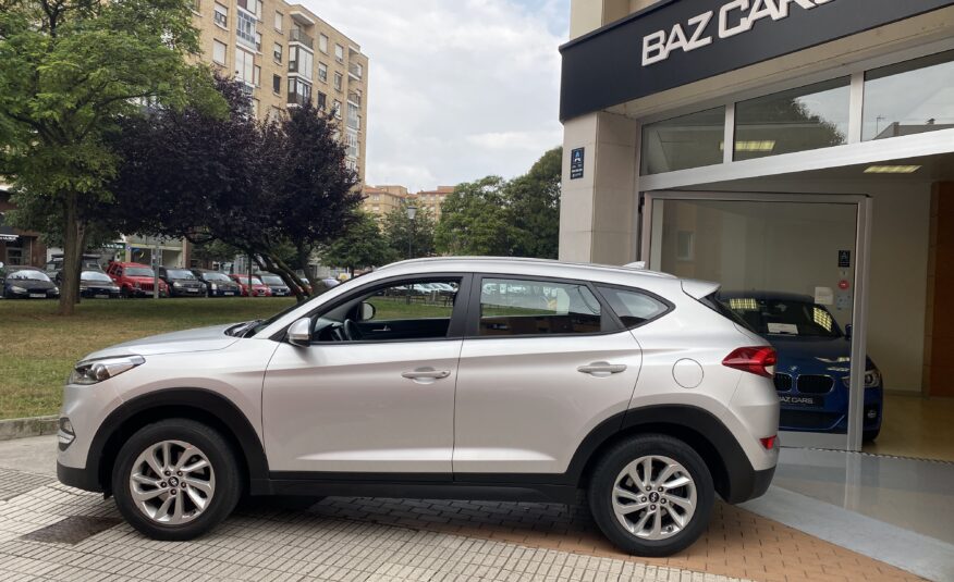 HYUNDAI TUCSON BLUE DRIVE 25 ANIVERSARIO 4X2