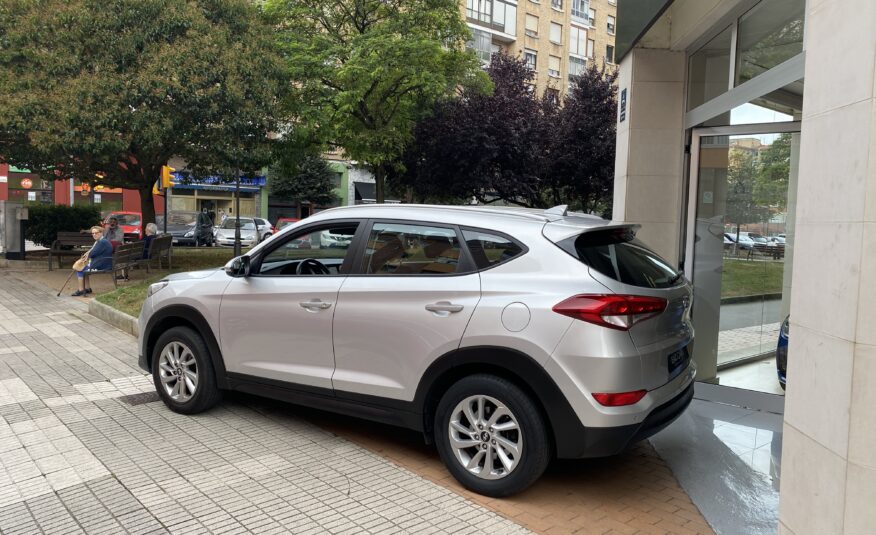 HYUNDAI TUCSON BLUE DRIVE 25 ANIVERSARIO 4X2