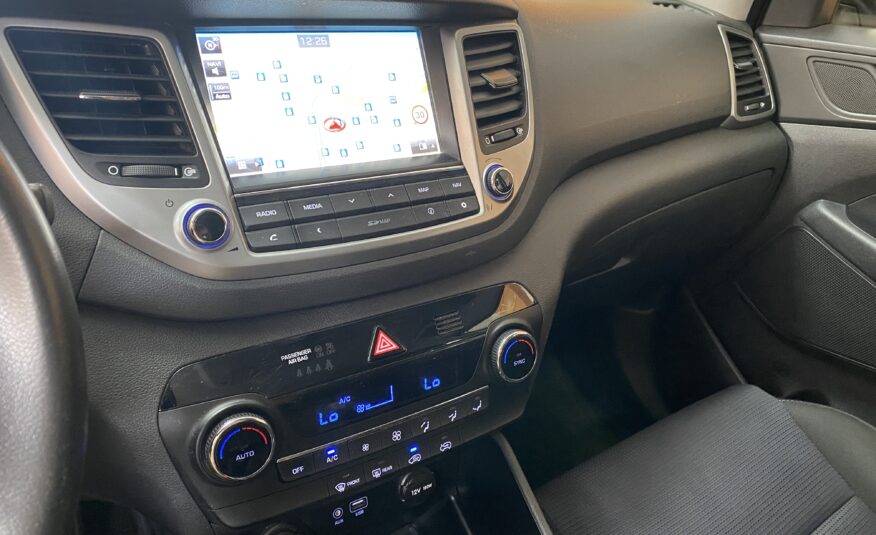 HYUNDAI TUCSON BLUE DRIVE 25 ANIVERSARIO 4X2