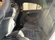 MERCEDES Clase A 200D AMG LINE