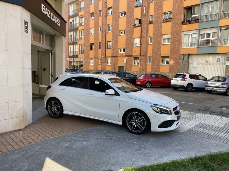 MERCEDES Clase A 200D AMG LINE