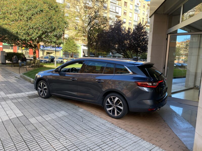 RENAULT Megane ST BOSE TCE