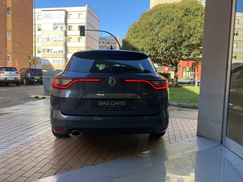 RENAULT Megane ST BOSE TCE