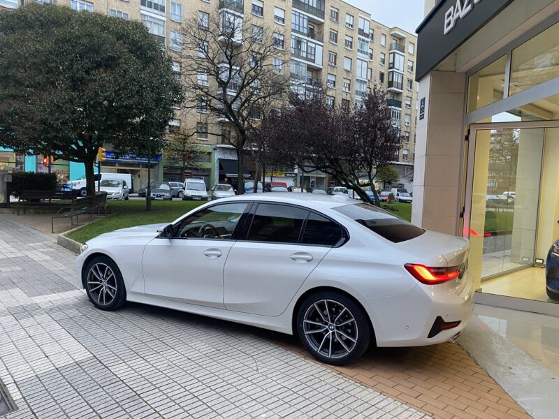 BMW Serie 3 320 dA 4p sport