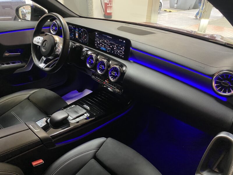 MERCEDES-BENZ CLA 200D SHOOTING BRAKE