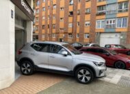 VOLVO XC40 B3 CORE
