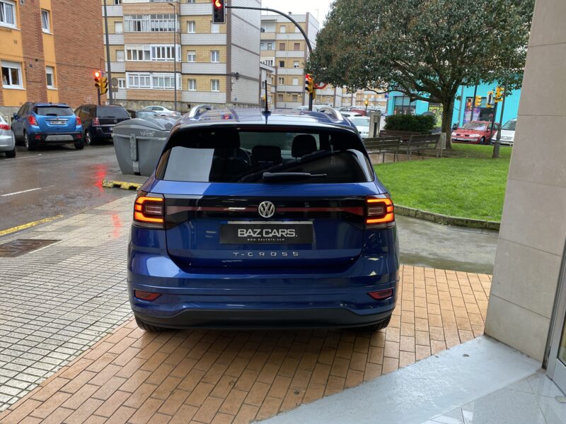 VOLKSWAGEN T-CROSS 1.5 TSI R LINE