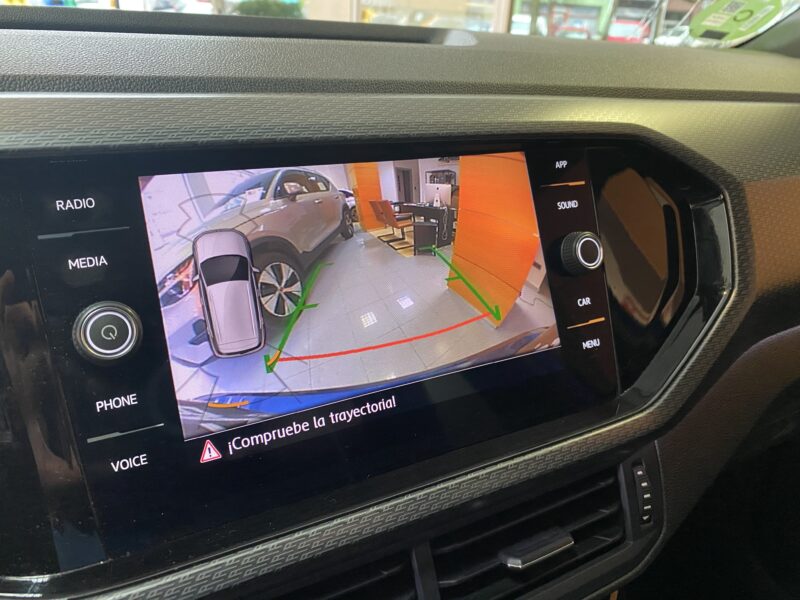 VOLKSWAGEN T-CROSS 1.5 TSI R LINE