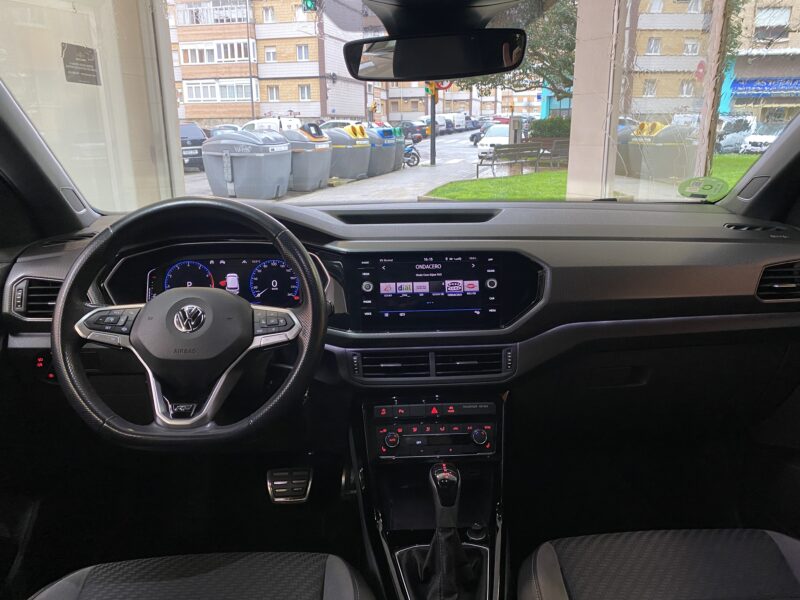 VOLKSWAGEN T-CROSS 1.5 TSI R LINE