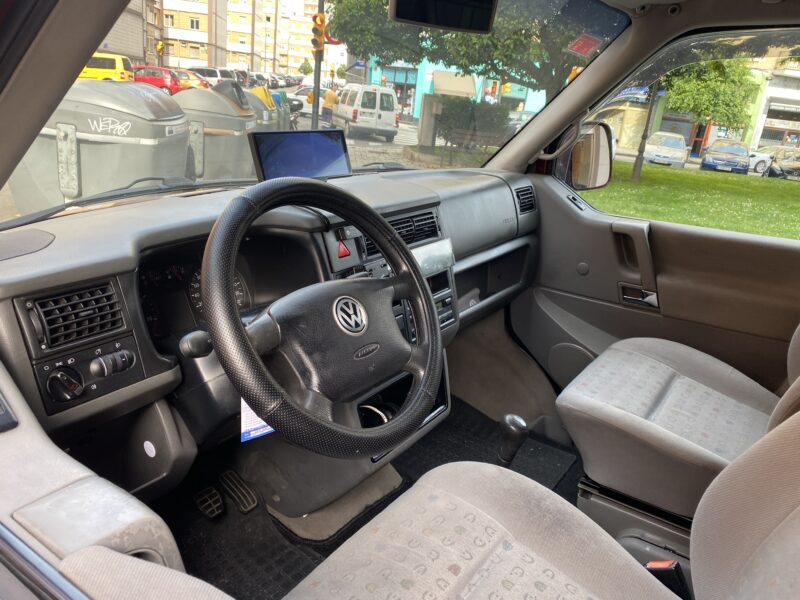 VOLKSWAGEN MULTIVAN 2.0 TDI TRENLINE