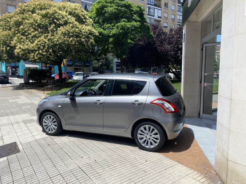 SUZUKI SWIFT 1.3 DDIS GLX
