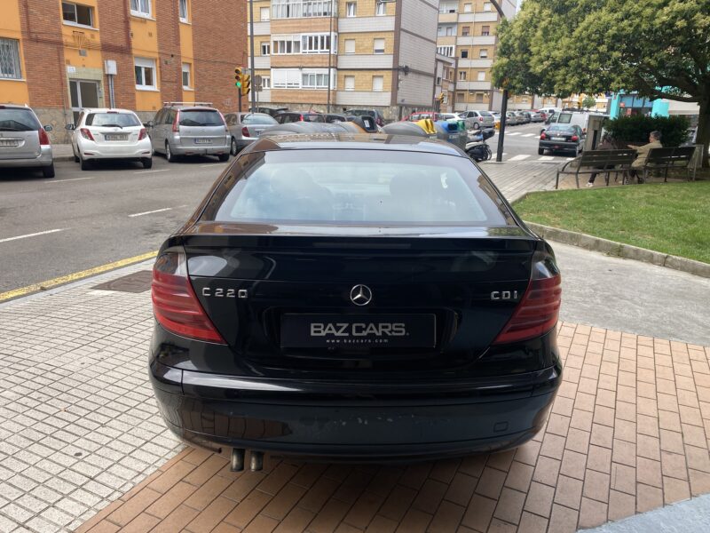 MERCEDES Clase C 220D