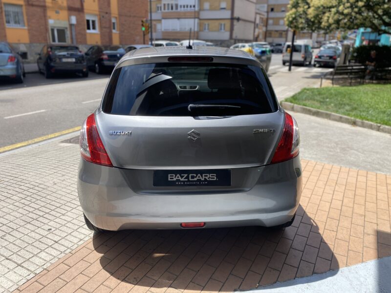 SUZUKI SWIFT 1.3 DDIS GLX
