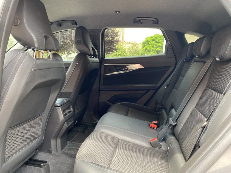RENAULT AUSTRAL TECHNO ESPRIT ALPIN MILD HYBRID