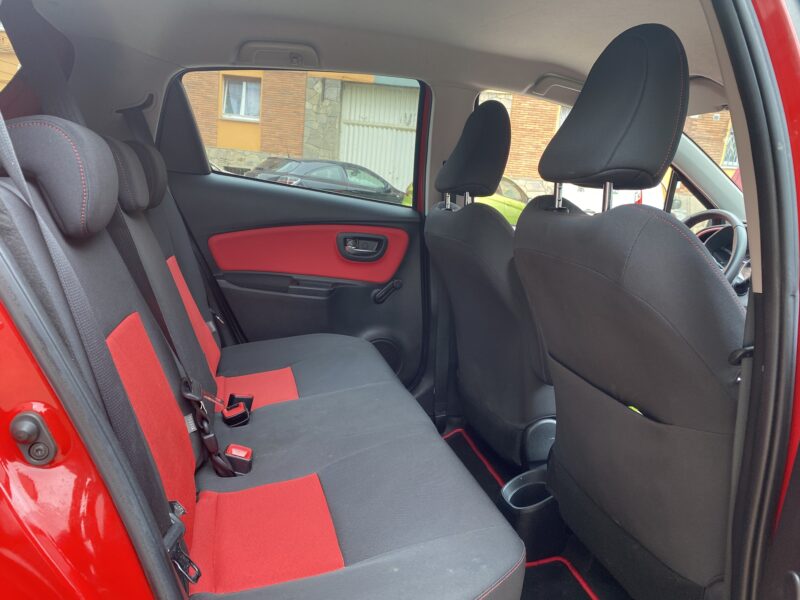 TOYOTA YARIS 1.3 STAR STOP CANARIAS