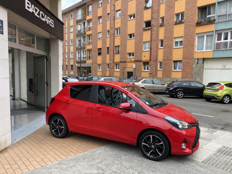 TOYOTA YARIS 1.3 STAR STOP CANARIAS