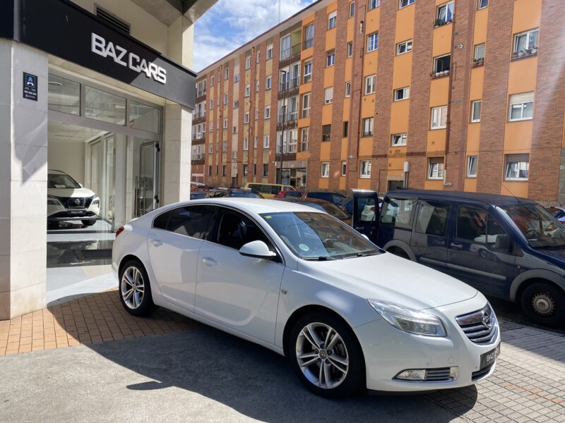 OPEL INSIGNIA SPORT 2.0 CDTI