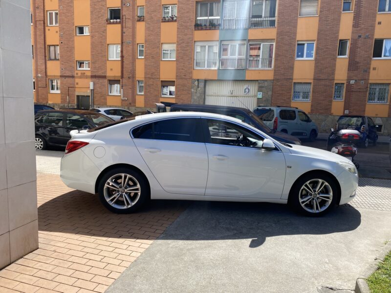 OPEL INSIGNIA SPORT 2.0 CDTI