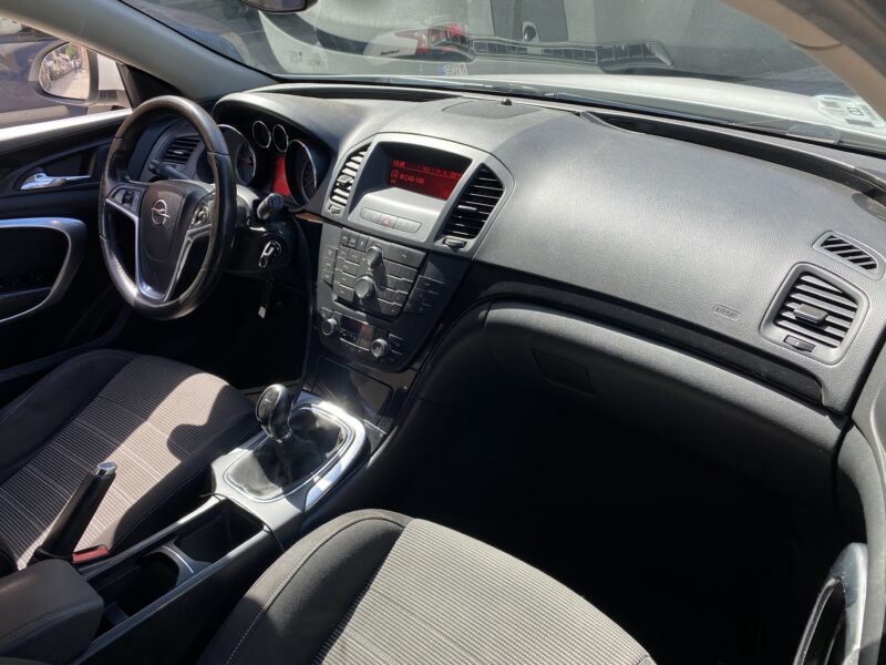 OPEL INSIGNIA SPORT 2.0 CDTI