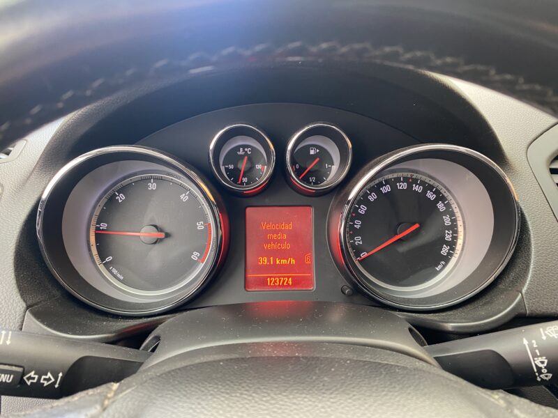 OPEL INSIGNIA SPORT 2.0 CDTI