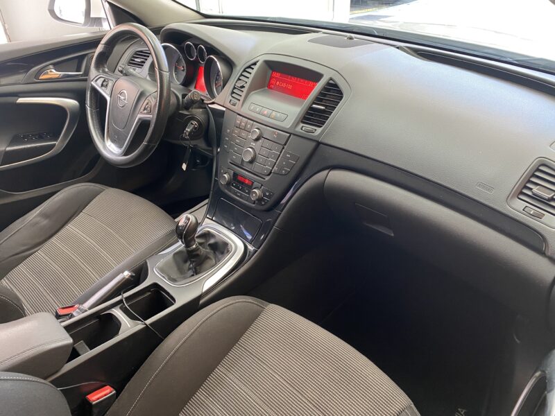 OPEL INSIGNIA SPORT 2.0 CDTI