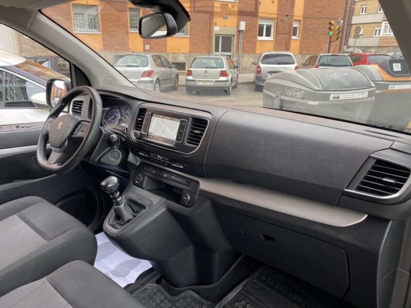 PEUGEOT TRAVELER BUSSINES 2.0